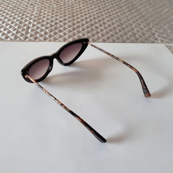 Derek Lam black animal print cat eye sunglasses - Picture 9 of 10